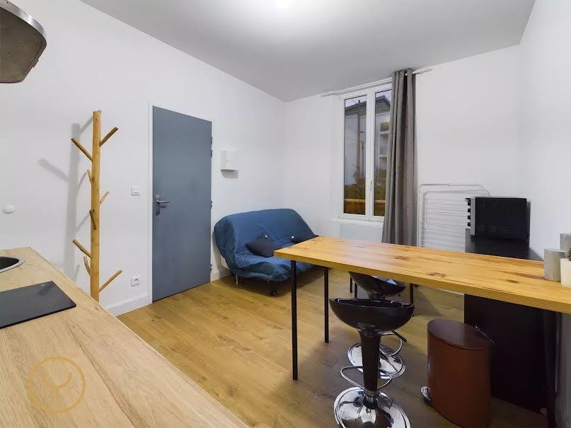 Location meublée appartement 1 pièce 22.84 m² à Troyes (10000), 420 €