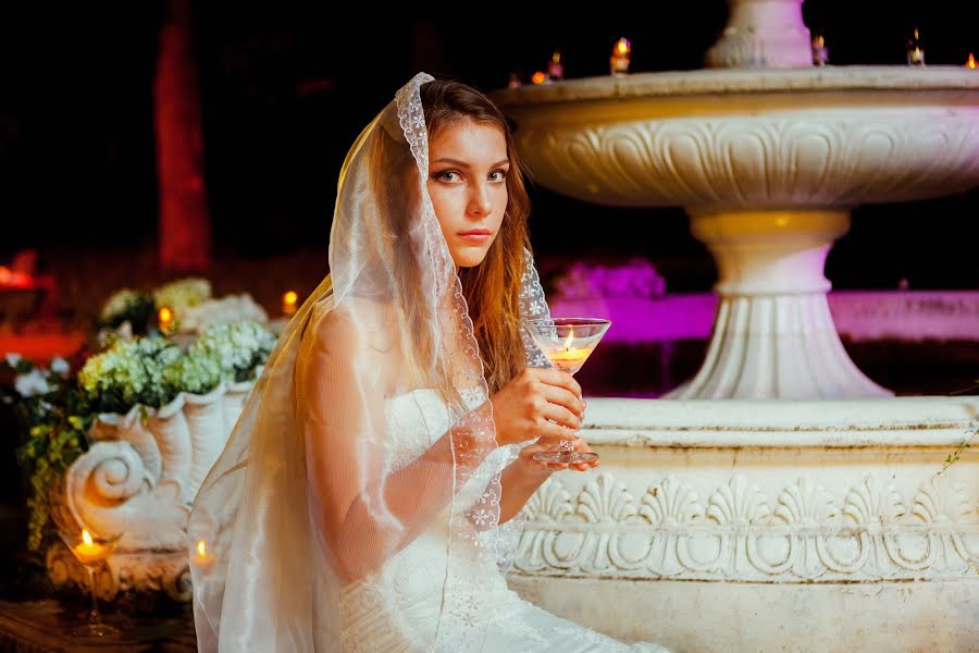 Fotografo di matrimoni Vitaliy Vereskun (vereskun). Foto del 4 maggio 2020