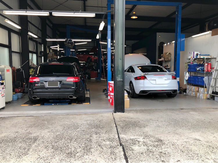 RS6 アバントのRS6アバント・4FBUHS・エアコンガスクリーニング・ワコーズパワーエアコンプラスに関するカスタム事例の投稿画像1枚目