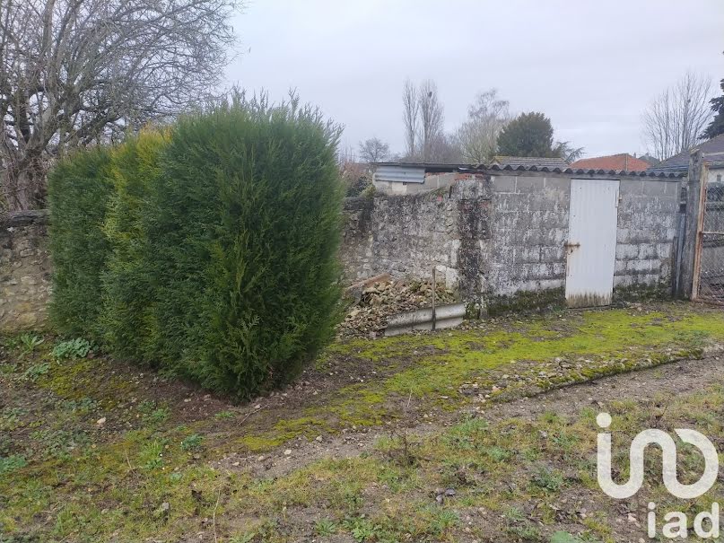 Vente terrain  604 m² à Sainte-Maure-de-Touraine (37800), 44 000 €