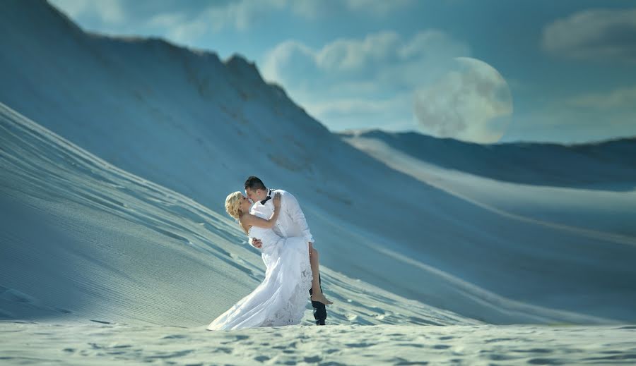 Wedding photographer Małgorzata Kuriata (malgorzatakuri). Photo of 22 February 2016