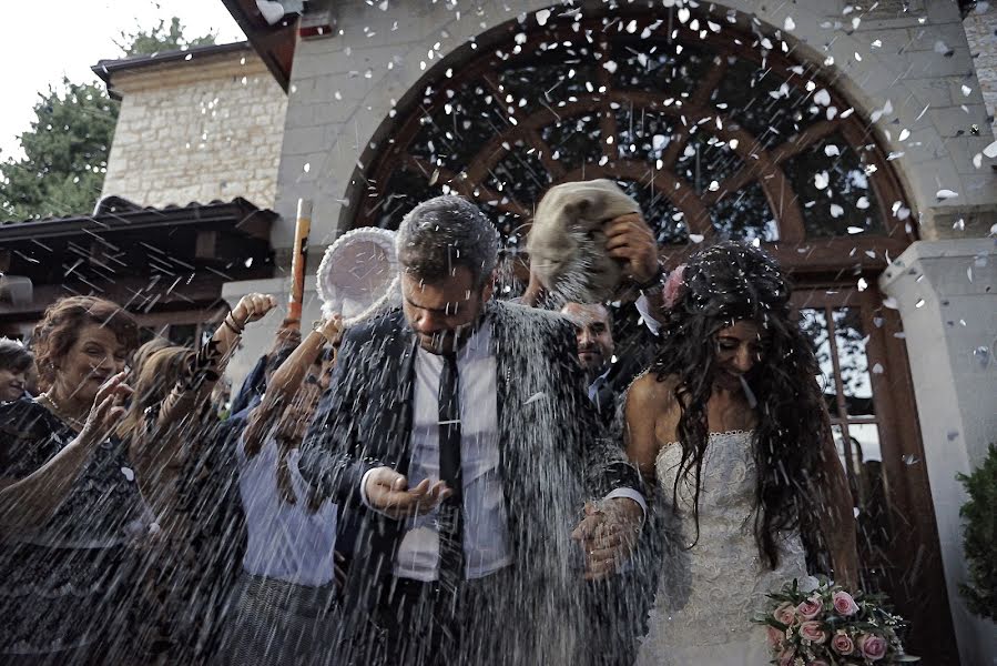 Fotógrafo de casamento Giorgos Stavros (gio1300). Foto de 25 de setembro 2018