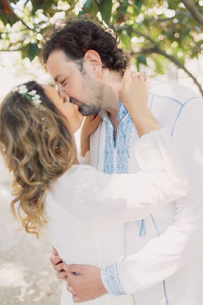 Fotógrafo de casamento Nick Kolesnik (kolesniknikolay). Foto de 9 de agosto 2022