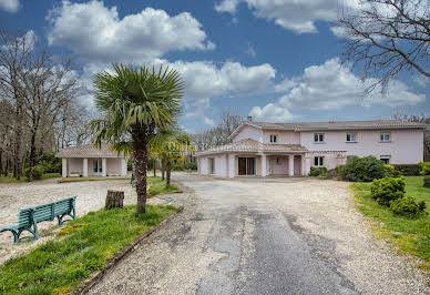 House with terrace 1