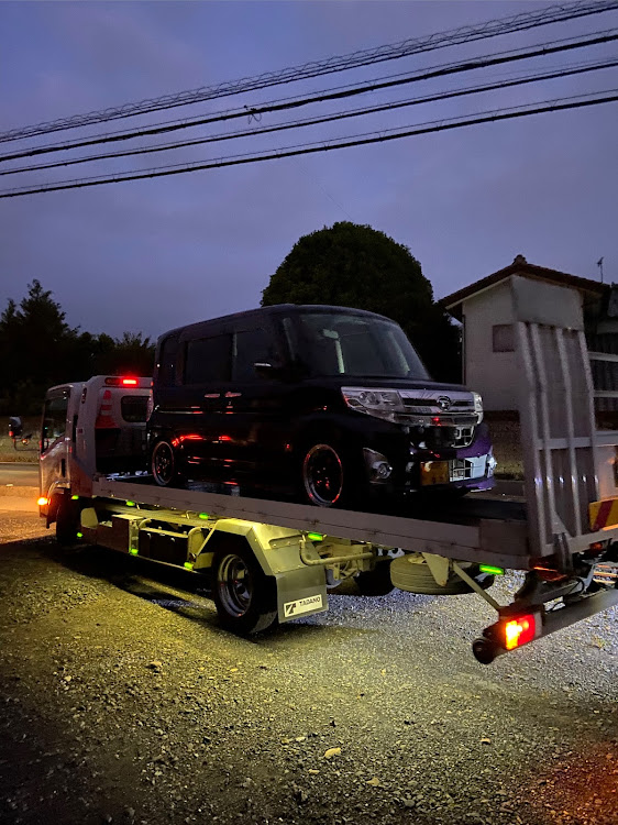 タントカスタムのタント・追突されました・廃車？・乗り換え？・事故に関するカスタム事例の投稿画像6枚目