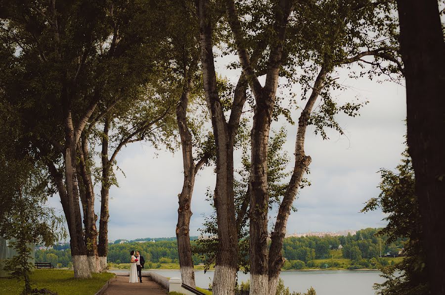 Fotógrafo de bodas Nazar Tatarinov (tatarinovnazar). Foto del 24 de julio 2015