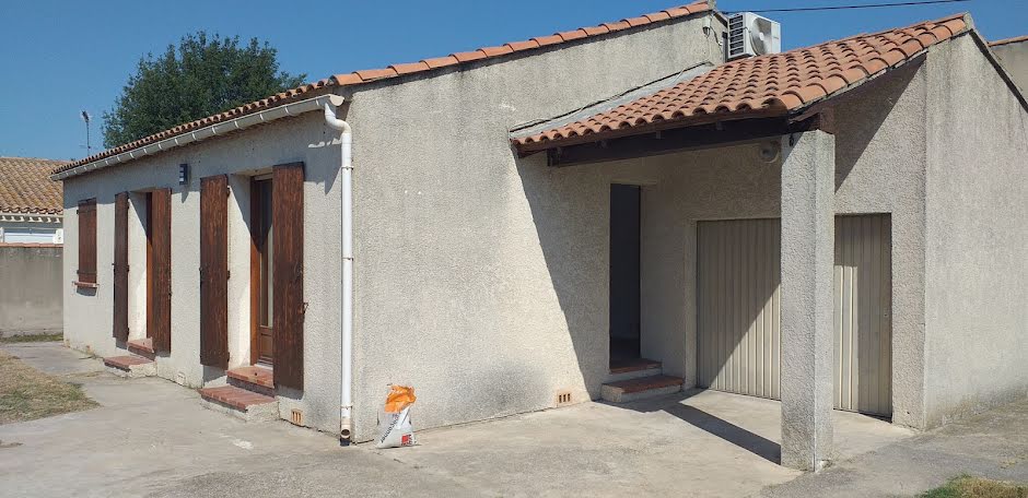 Location  villa 5 pièces 90.83 m² à Fourques (30300), 1 282 €