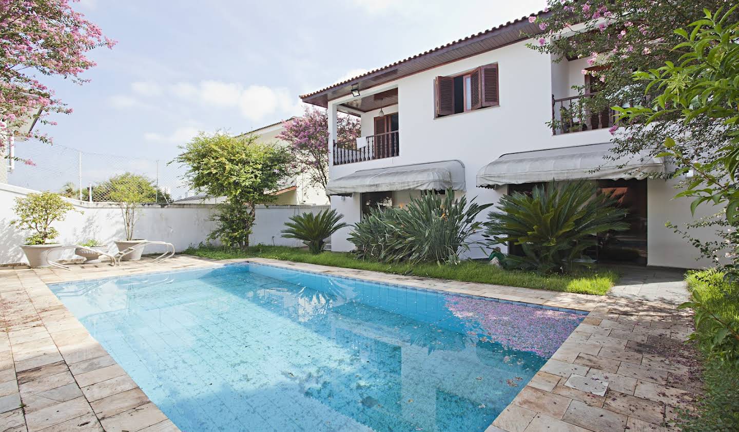 House with garden São Paulo