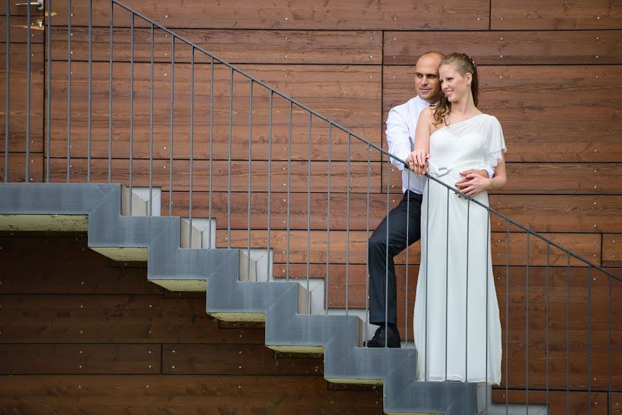 Fotografo di matrimoni Júlia Barna (blia). Foto del 3 marzo 2019