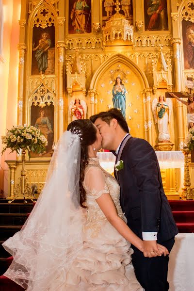 Fotografo di matrimoni Kix Navidad (imageone). Foto del 12 gennaio 2019