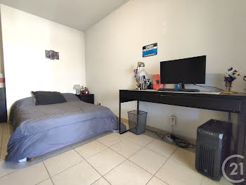 appartement à Port-saint-louis-du-rhone (13)