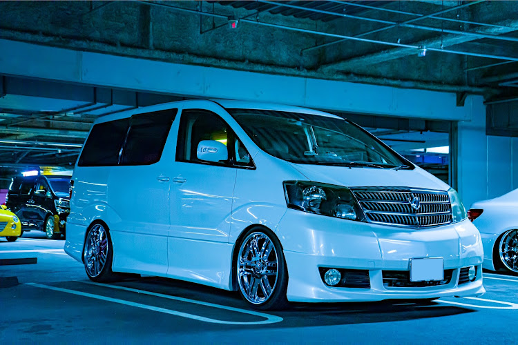 SLの福岡・タピ活・相変わらず体調不良・納車お披露目会・駐車場での撮影は難しいに関するカスタム事例の投稿画像9枚目
