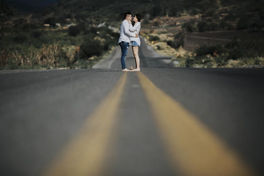 Fotógrafo de casamento Christian Macias (christianmacias). Foto de 3 de julho 2017