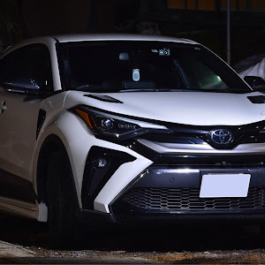 C-HR NGX50