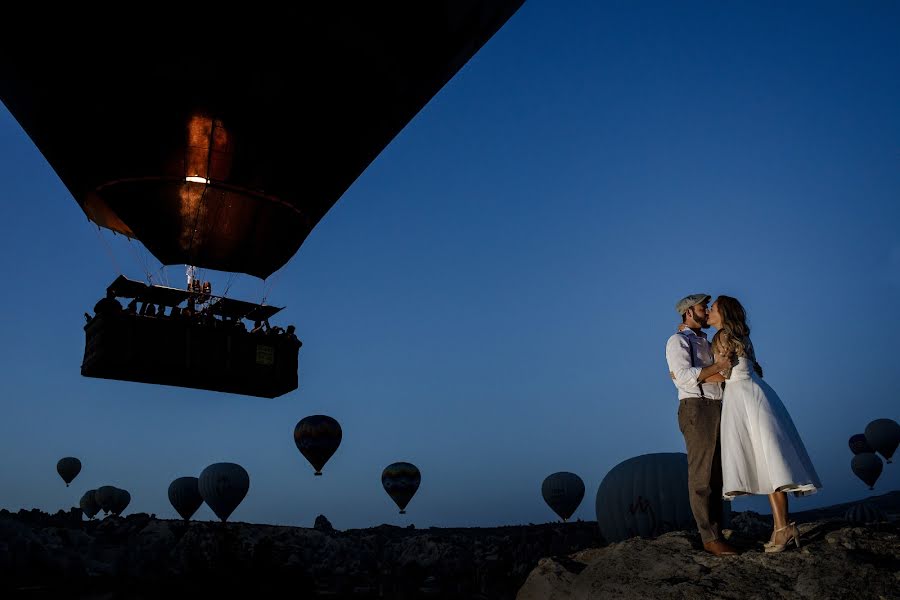 Fotógrafo de casamento Ufuk Sarışen (ufuksarisen). Foto de 16 de abril 2019