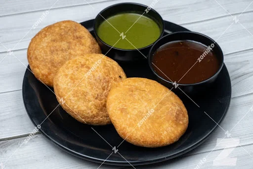 Dal Kachori [1 Piece]