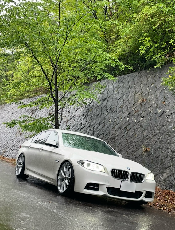 5シリーズ セダンの2025年の振り返り・2026年愛車抱負・来年もよろしくお願いしますに関するカスタム事例の投稿画像5枚目