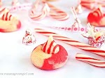 Candy Cane Cookies was pinched from <a href="http://www.roxanashomebaking.com/candy-cane-cookies-recipe/" target="_blank">www.roxanashomebaking.com.</a>