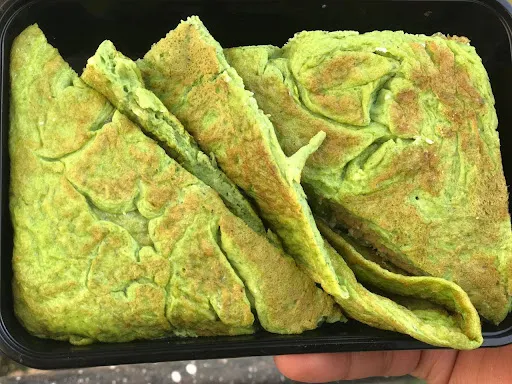 Green Omelette Sandwich