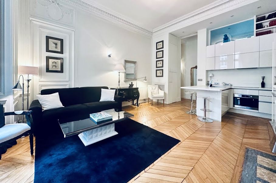 Location meublée appartement 1 pièce 35 m² à Paris 2ème (75002), 2 500 €