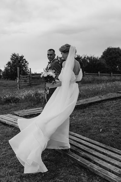 Bröllopsfotograf Anastasiya Dunaeva (870miles). Foto av 27 augusti 2023
