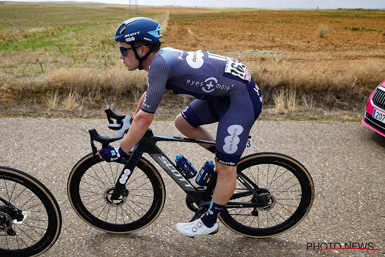 🎥 Italiaans sprintfeest in de Vuelta na een zware valpartij in de sprintvoorbereiding