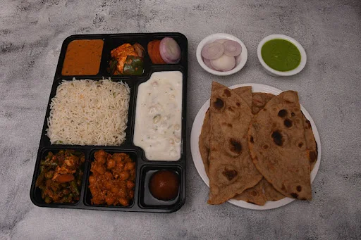 Chana Masala Maharaja Thali