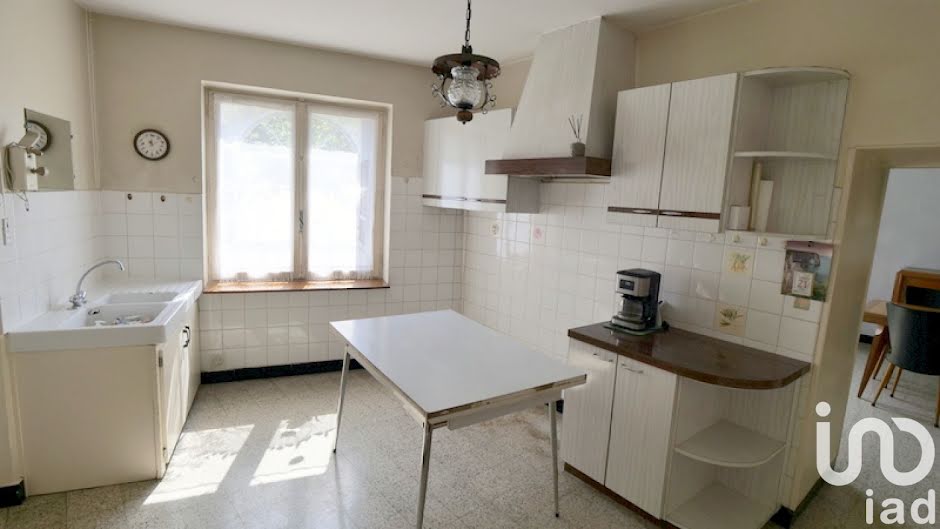 Vente maison 4 pièces 110 m² à Ceyzériat (01250), 120 000 €