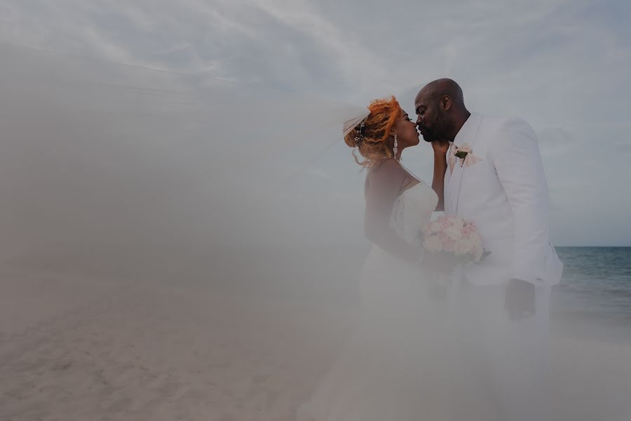 Fotografo di matrimoni Ricardo Leon (richartphoto). Foto del 17 gennaio 2022