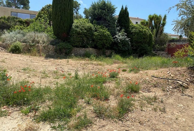  Vente Terrain + Maison - Terrain : 439m² - Maison : 106m² à Sanary-sur-Mer (83110) 