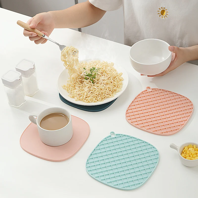 Chinese Creative Anti-Scald Thermal Pad Silicone Teacup Mat Kitchen Unit Western Food Dish Coasters Tableware Potholder 