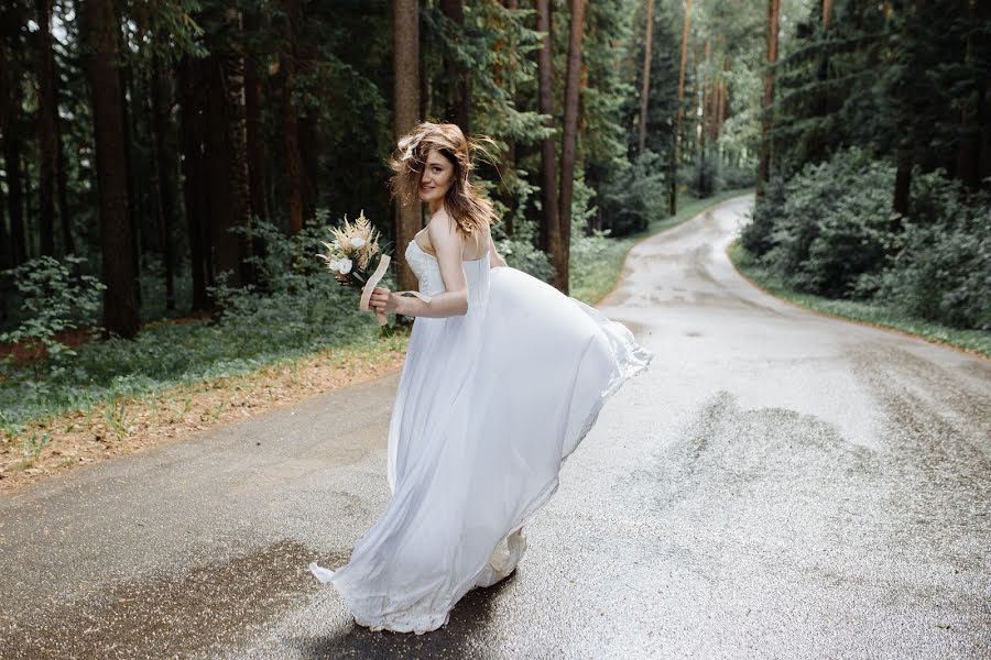 Wedding photographer Yuriy Knyazev (yuriyknyazev). Photo of 24 May 2021