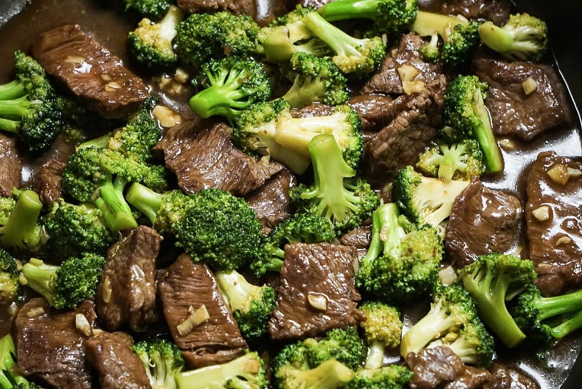 Beef Broccoli With Oyster Sauce | Just A Pinch Recipes