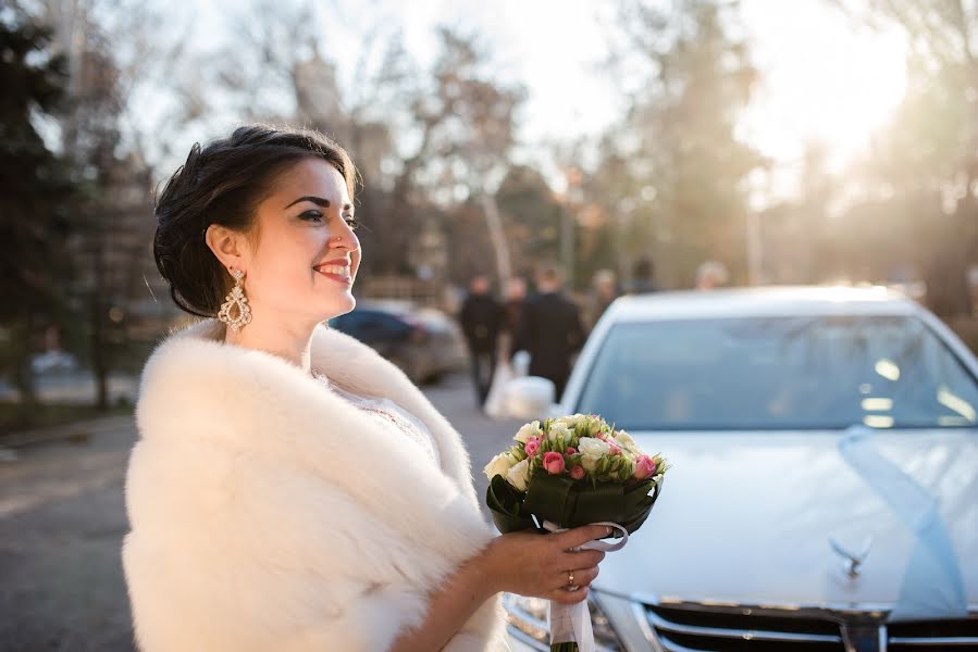 Fotografo di matrimoni Veronika Zozulya (veronichzz). Foto del 2 febbraio 2017