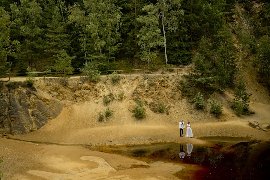 Svadobný fotograf Wojtek Hnat (wojtekhnat). Fotografia publikovaná 21. februára 2023