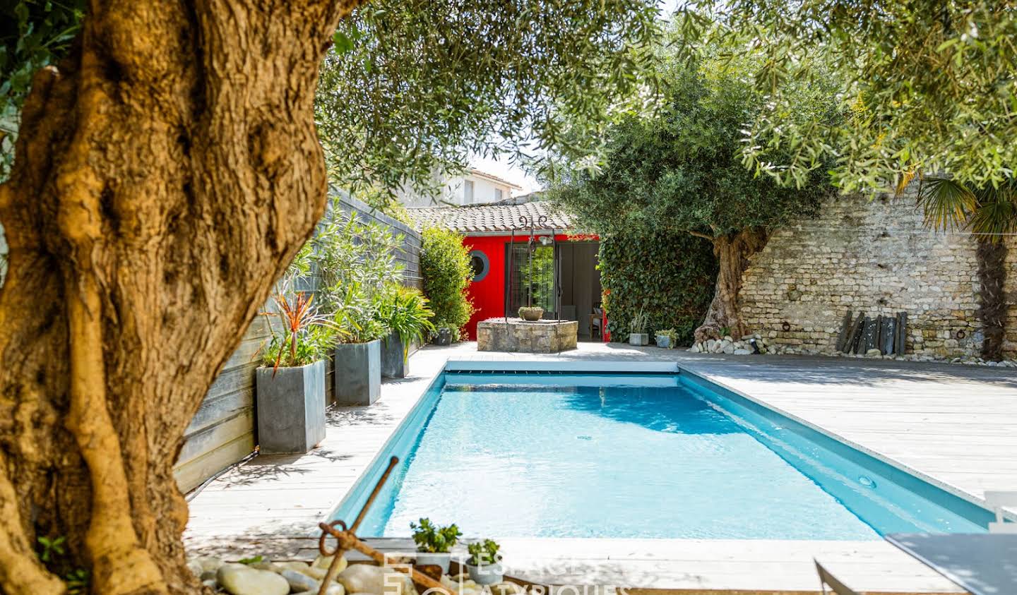 House with pool and terrace Dolus-d'Oléron