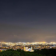 帆杋望海-沙鹿夜景咖啡廳