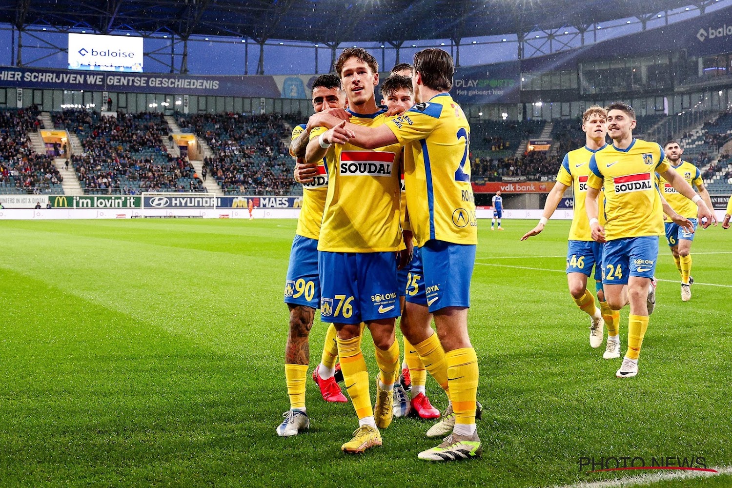 Les joueurs de Westerlo copieusement hués à Gand : 