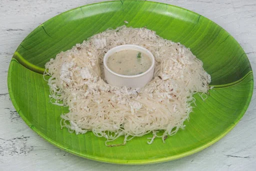 Idiappam With Kadala Curry