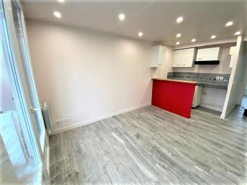 Vente appartement 2 pièces 26 m² à Drancy (93700), 154 000 €