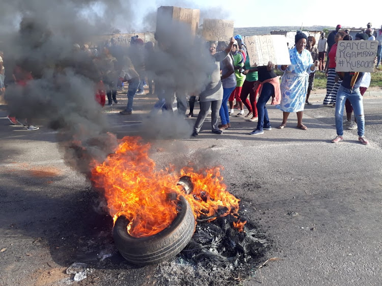 KwaDwesi residents protest about municipal service delivery in the area