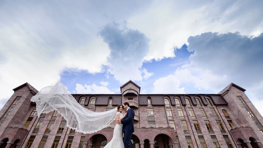 Wedding photographer Denis Aliferenko (alifer). Photo of 6 December 2018