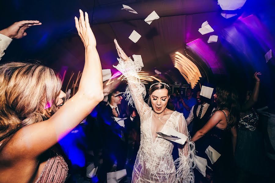 Fotógrafo de casamento Claudiu Boghina (claudiuboghina). Foto de 29 de agosto 2021