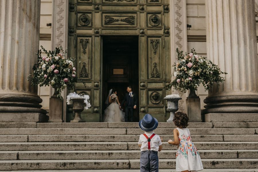 Fotografo di matrimoni Paola Licciardi (paolalicciardi). Foto del 12 settembre 2019