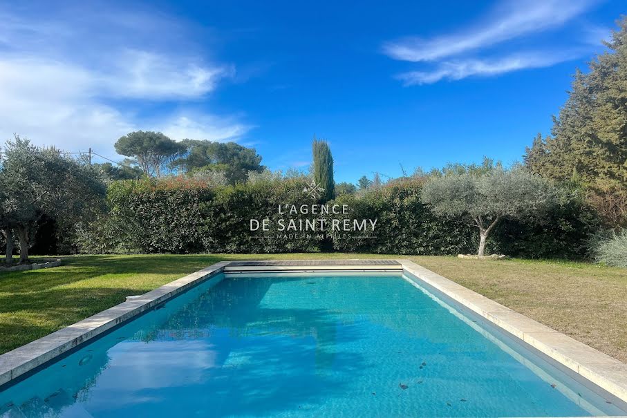 Vente maison 4 pièces 133 m² à Saint-Rémy-de-Provence (13210), 1 690 000 €