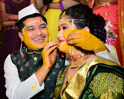 WEDDING CANDID PHOTOGRAPHY