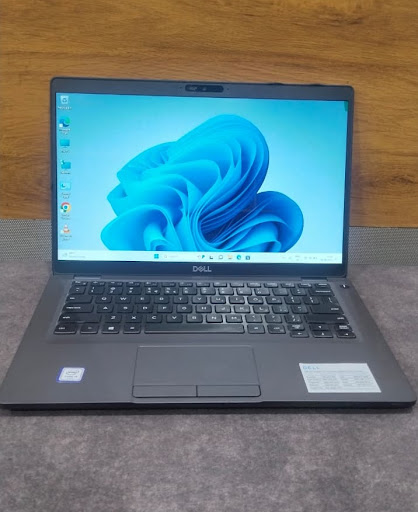 Professional Business Laptop – Dell Latitude 5400