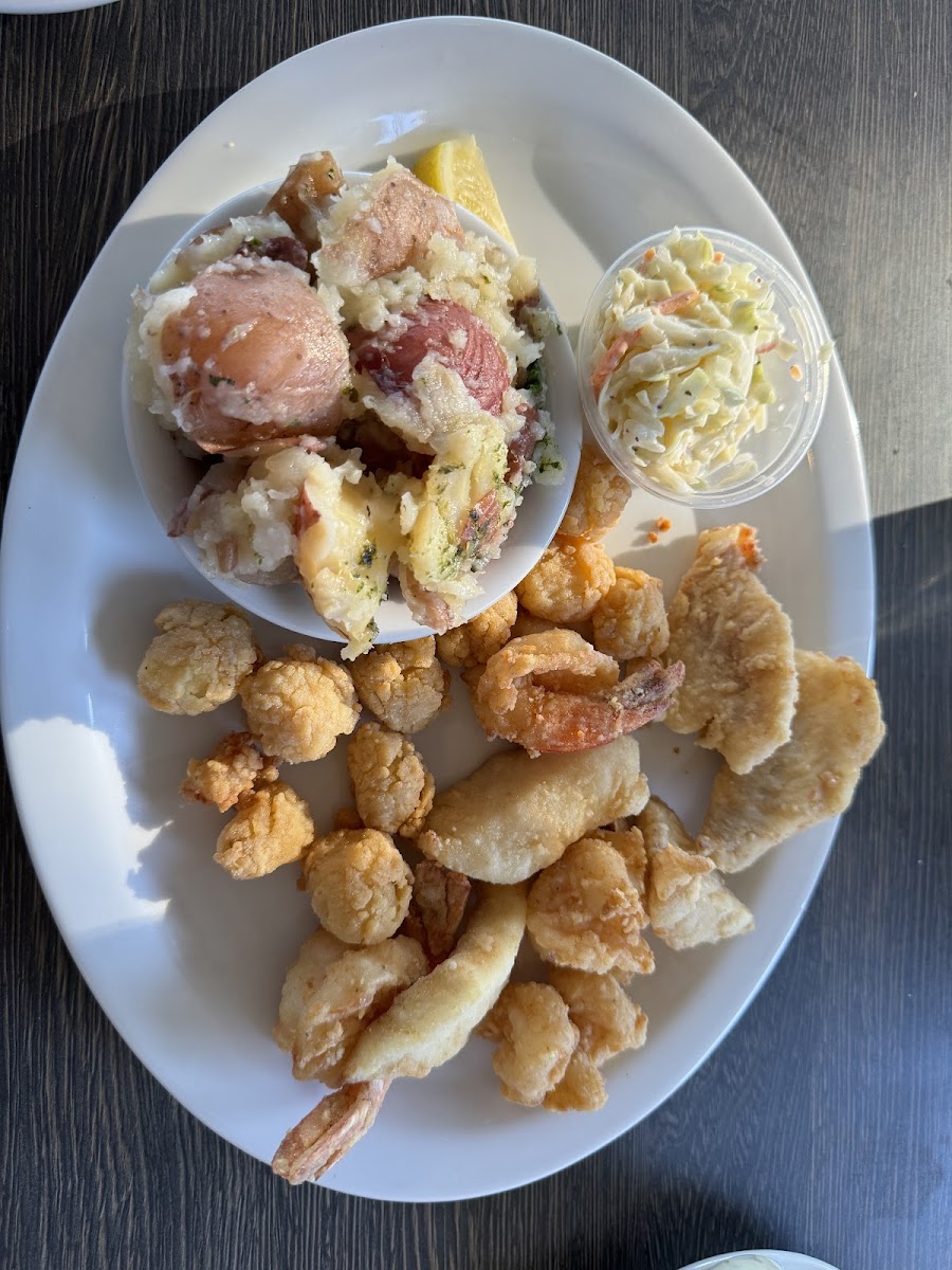 GF Fried cod, scallops, shrimp