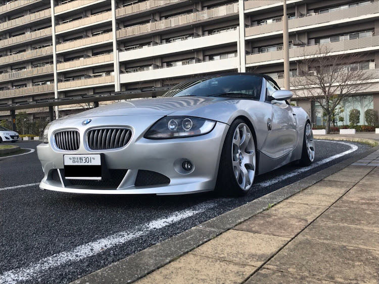 BMW  Z4ロードスター2.2i カスタム　19インチホイール　内装カスタム☆