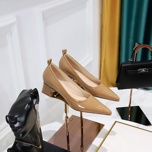 Title 5, Womens Thick Heel Medium Heel Patent Leather S...